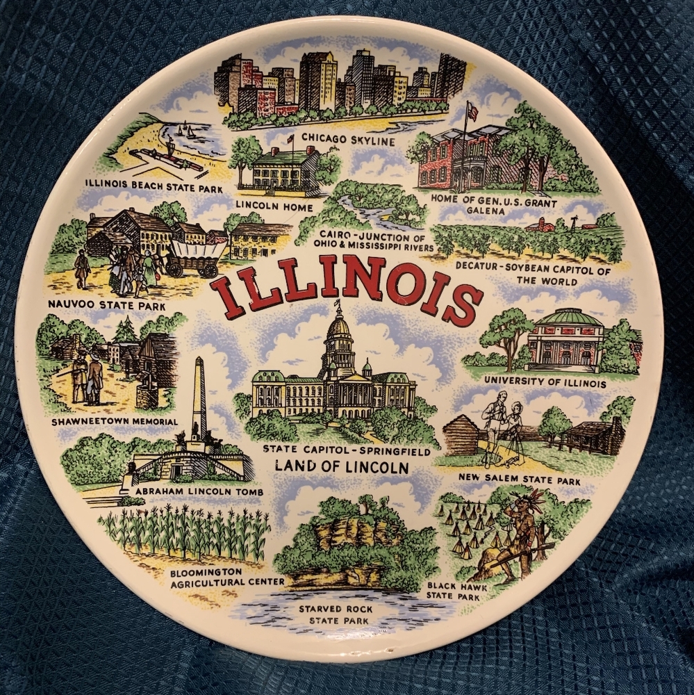 Illinois Souvenir Plate with Colorful Landmarks